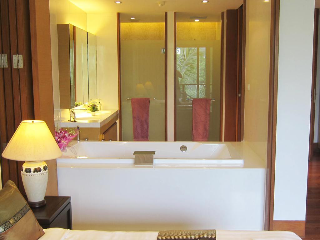 Pearl Of Naithon Hotel Kültér fotó